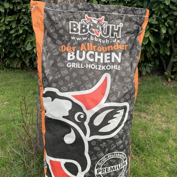 Premium Grillkohle aus Buchenholz
